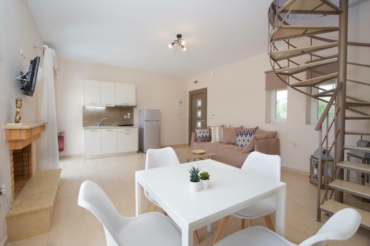 Rose Maisonette Razata Exterior photo
