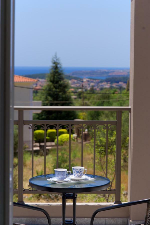Rose Maisonette Razata Exterior photo